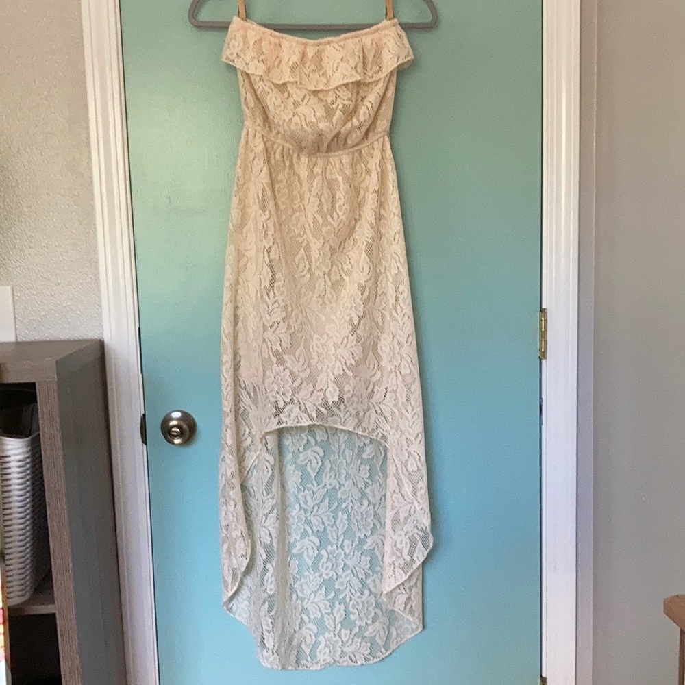 🎉SALE🎉Strapless Lace Dress - Sz Small